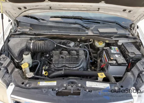 2012 Chrysler Town & Country Limited from USA, damaged, VIN 2C4RC1GG2CR196055